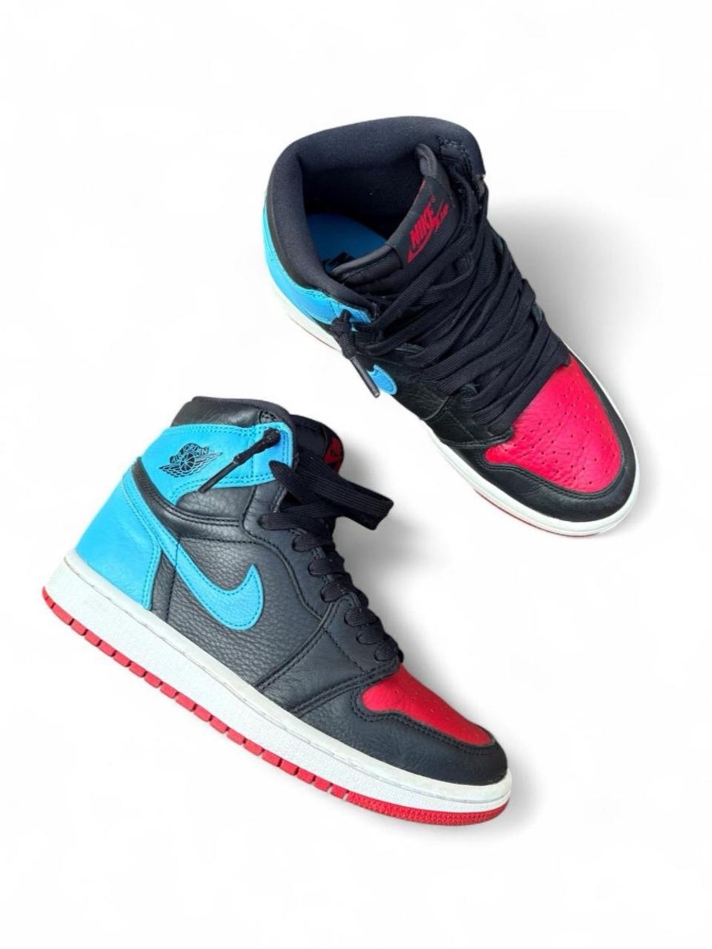 Nike Air Jordan 1 High OG “UNC to Chicago” Sneakers – Women’s Size 6